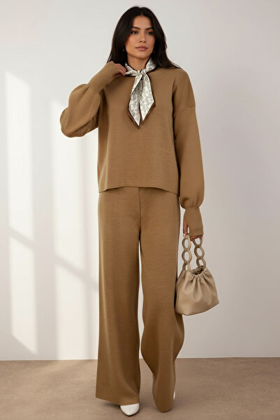 NEWCO Scarf, Biscuit Collar, Wide Leg, Two-Piece Knitwear Set