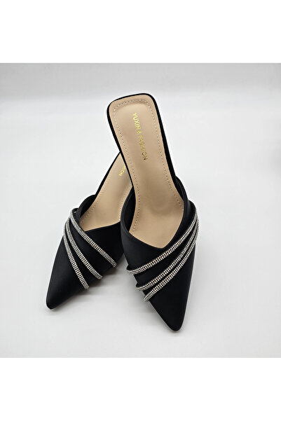 1way Crystal-studded shoes