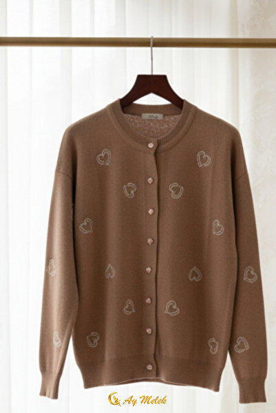 AYMELEK Women's Knitwear Cardigan Soft Crew Neck Heart Button Sweater