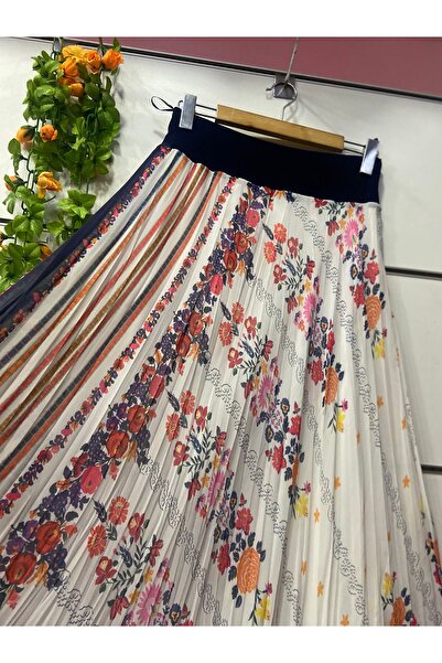 edu collection Φούστα από σιφόν με σχέδιο με επένδυση από καμπάνα