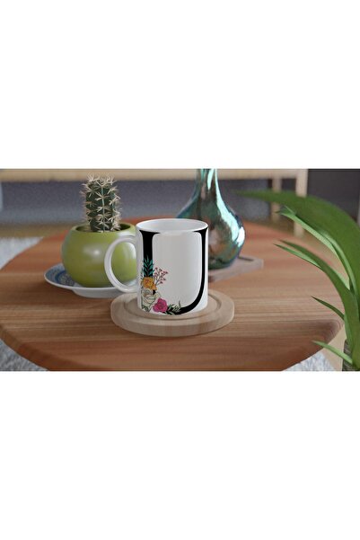 Wisdom Rain Letter U Flower Motif Letter Mug