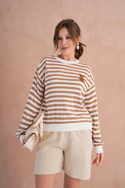 Park Karon Women's Crew Neck Embroidery Detail Striped Knitwear Sweater