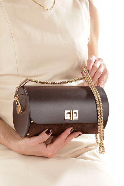 DARİNİİ Julia Kahverengi Süet Çapraz Zincir Askılı Günlük Abiye Gerçek Deri K...