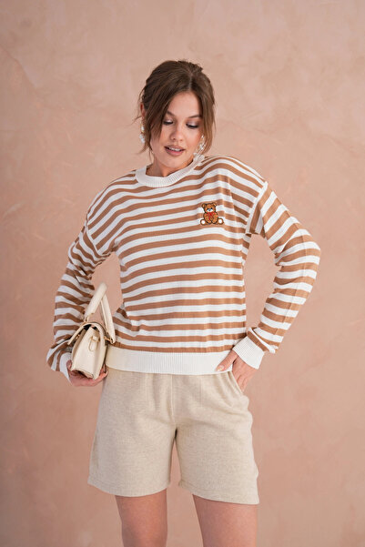 Park Karon Women's Crew Neck Embroidery Detail Striped Knitwear Sweater