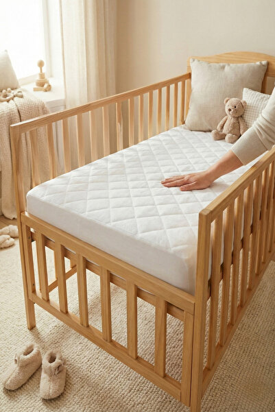 Noctiluca 100% Liquid-Proof Quilted Fitted Baby Mattress Pad, Cotton – Elastic – Breathable – Protective