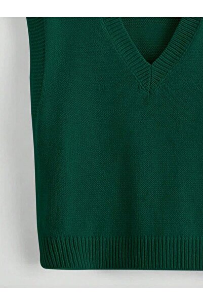 ATE ÖZGÜNEŞ TRİKO TEKSTİL Women's Knitwear V-Neck Solid Sweater