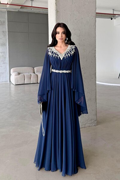 Serica Moda Вечерна рокля от тюл с бродерия от тъмносини камъни