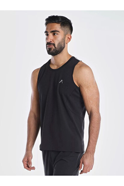 Wizard By Styli Men Black Vent Wizardry Solid Round Neck Tank T-Shirt