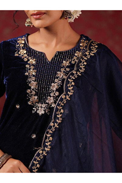 Ishin By Styli Navy Blue Velvet Kurta with Pants and Dupatta Set