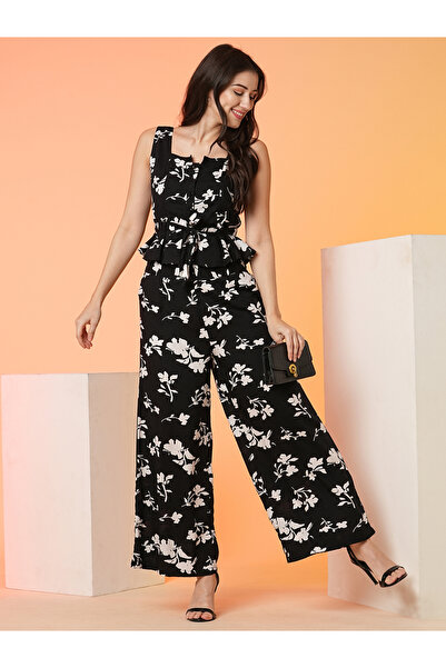 Globus By Styli Waist Tie-Up Peplum Crop Top and Palazzos Co-Ords