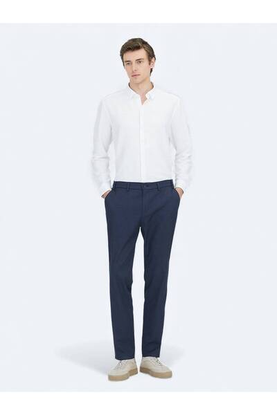 Kip White Regular Fit Woven Casual Shirt