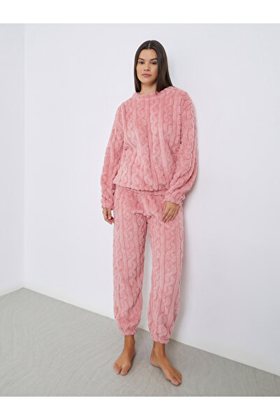 Styli Cable Knit Fleece Top and Cuffed Joggers Set