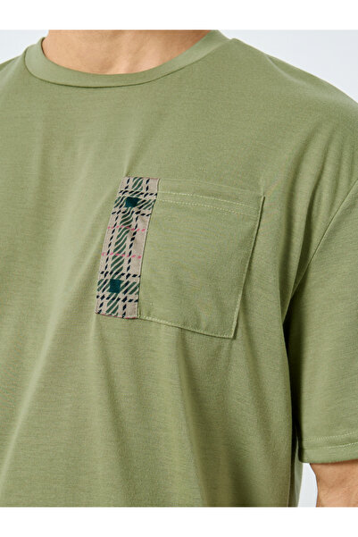 Styli Men Relaxed Fit Pocket T-Shirt and Checked Shorts Set