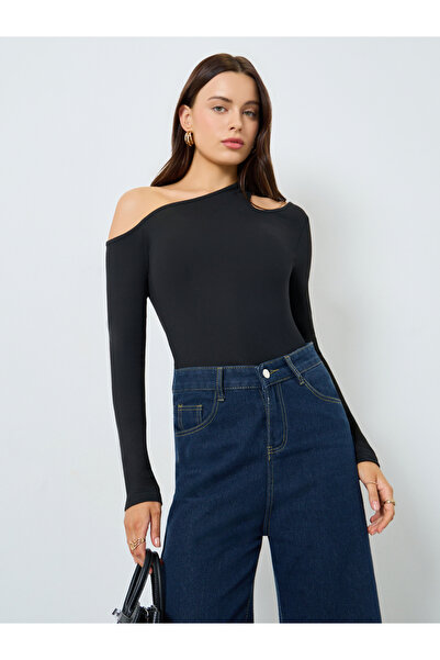 Styli Black Cut Out Detail Long Sleeve T-Shirt