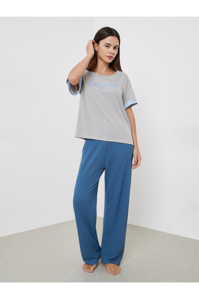 Styli Text Embroidery Detail T-Shirt and Solid Pyjama Set