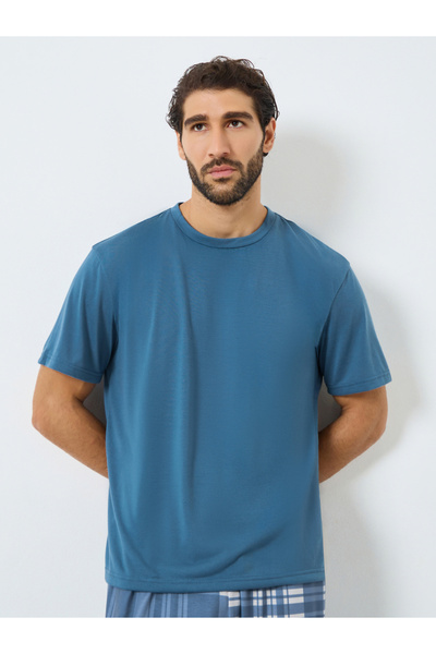 Styli Men Relaxed Fit Solid T-Shirt and Checked Pyjama Set