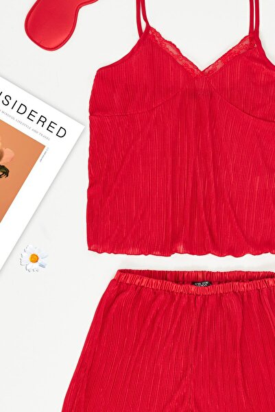 FOR YOU MODA 3-teiliges rotes Sportshorts-Set