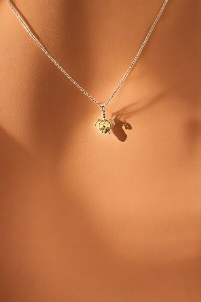 bemoreatelier Mini Kaplumbağa Uçlu Altın Renkli Çelik Kolye