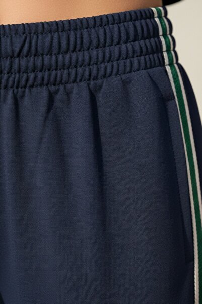 Kübra Tekstil Women's Navy Blue Wide Leg Side Stripe Sports Sweatpants - Women's Sweatpants