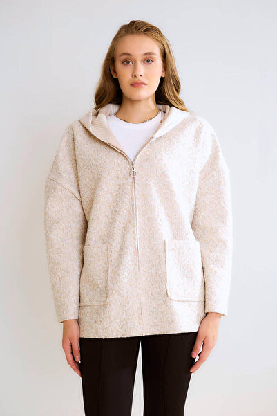 Robin Oversized Hooded Boucle Coat (Suitable for Sizes 38-48.)