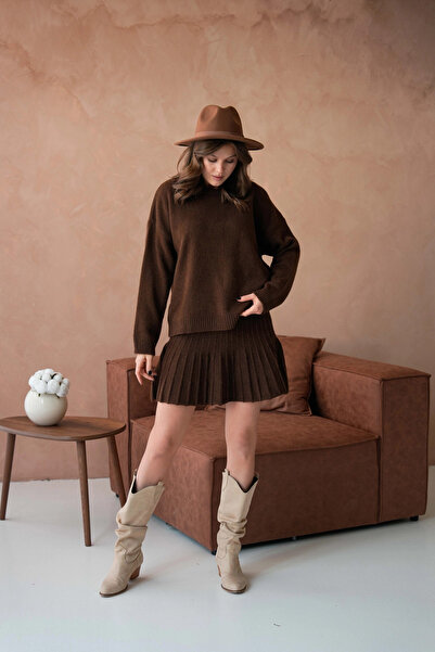 Park Karon Women's Double Knitwear Set with Crew Neck Skirt