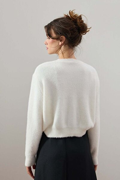 Ceylan Otantik Ecru Plush Cardigan