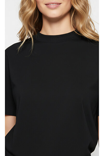 GLAM AURA Kadın Pamuklu Yüksek Yaka Basic T-shirt