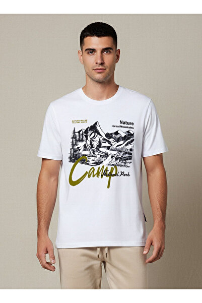 FAV Men Slim Fit Crew Neck Short Sleeve Graphic T-shirt