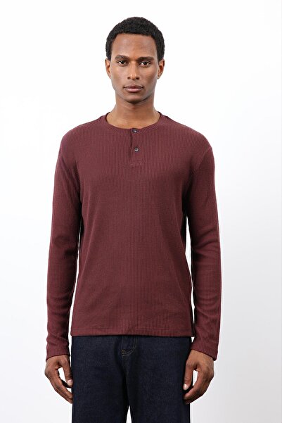 Antioch Burgundy Corded Fabric Button Collar T-Shirt