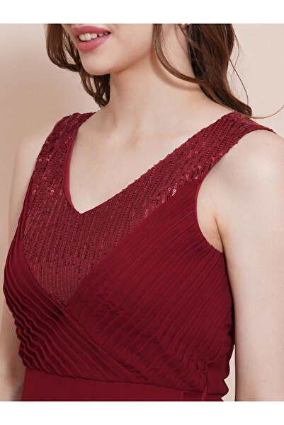 Globus By Styli Women Maroon V-Neck Sequined Maxi Dress