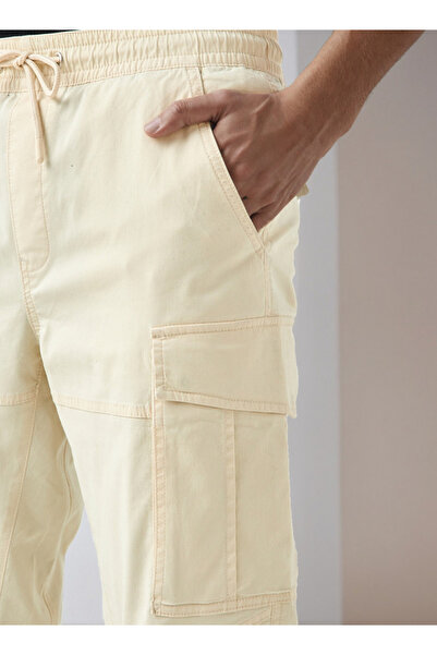 FAV Men Relaxed Fit Cargo Flexi Waist Joggers