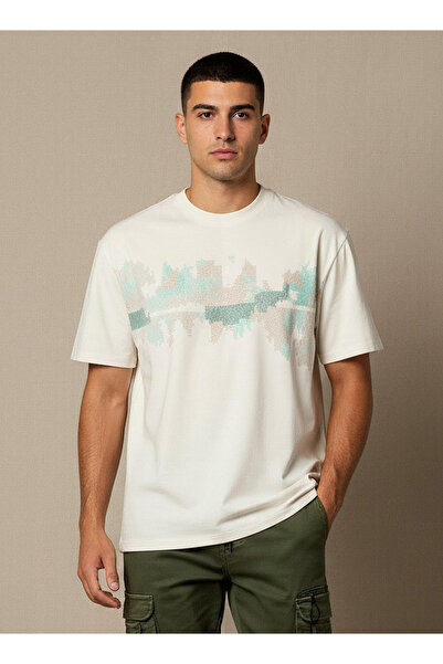 Lee Cooper تي شيرت رجالي مطرز بأكمام قصيرة ورقبة دائرية وقصة عادية