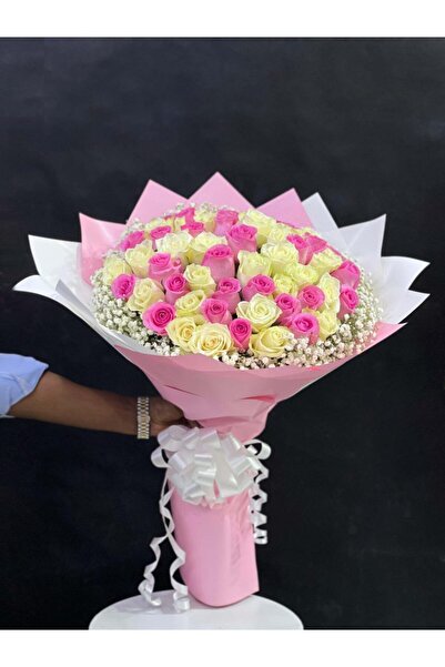 Carmel Flowers صفاء جميل - باقة من ٥١ وردة وردية وبيضاء