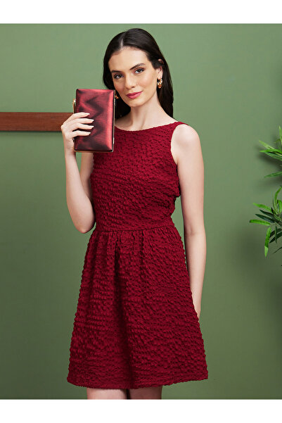 Globus By Styli Women Red Textured V-Back Mini Dress