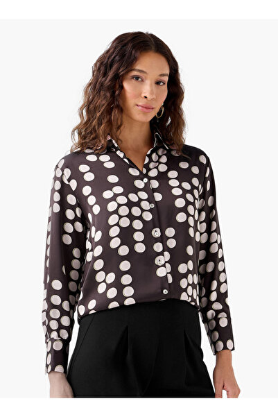 FAV Regular Fit Satin Shirt with Collar