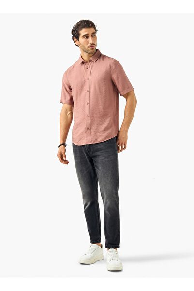 FAV Regular Fit Shirt with Short Sleeves