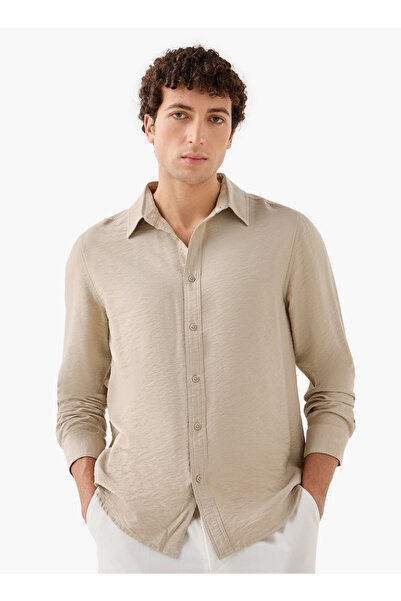 FAV Men Regular Fit Collared Crinkle Texture Long Sleeves Shirt