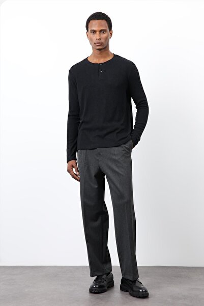 Antioch Black Corded Fabric Button Collar T-Shirt