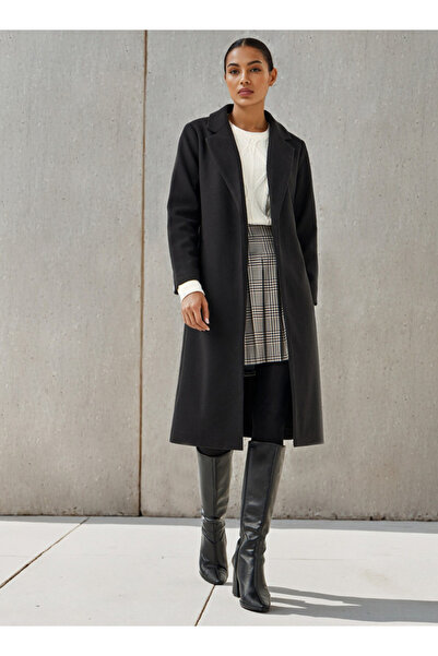 FAV Regular Fit Felt Coat with Tie-Up Belt