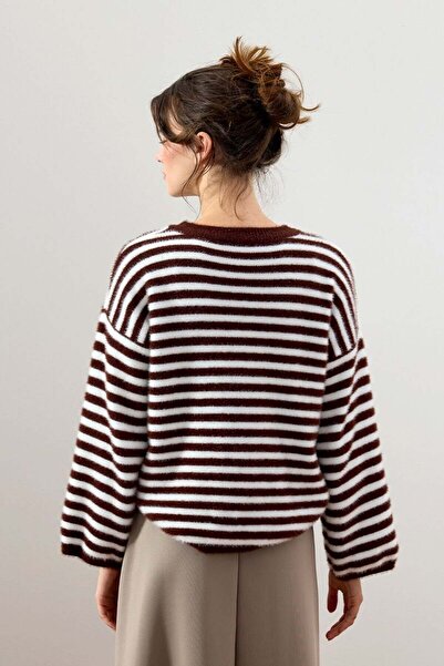 Ceylan Otantik Bitter Brown Striped Plush Sweater