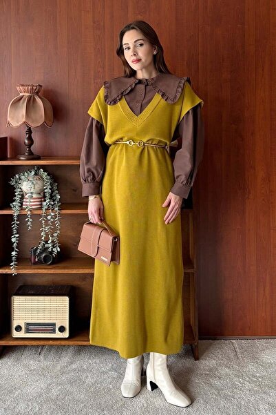 Ceylan Otantik Oil Green Knitwear V-Neck Gilet & Bitter Brown Ruffle Collar Crop Shirt Set