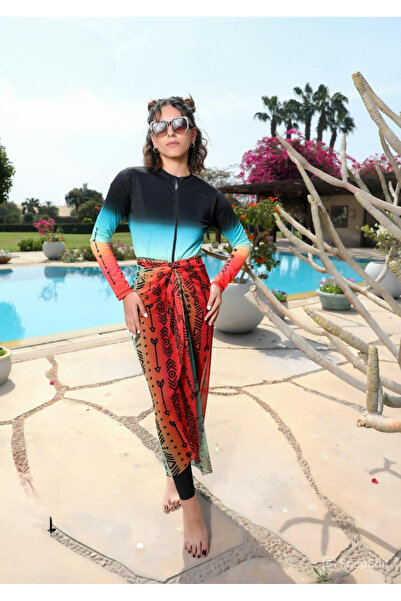 None A distinctive three-piece swimsuit that offers freedom of movement and elegance in appearance.