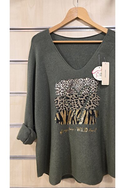 Park Moda Knitwear Sweater Leopard Pattern Stoned