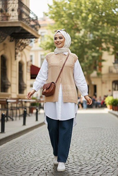 Çt Çeyizci Tekstil Γιλέκο Προίκασης Ασημένιο Γιλέκο με Κουμπιά, Μοντέλο Προίκασης Φορέα Γιλέκο Προίκασης