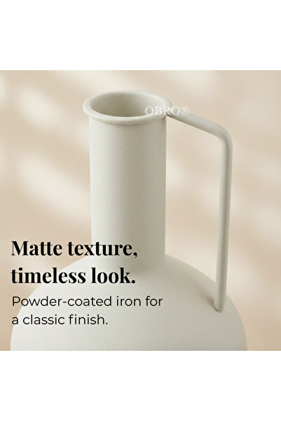 OBRO OBRO® Decorative Metal Flower Vase Ecru Matt - Minimalist Design / Japandi, Pitcher type, 26 cm