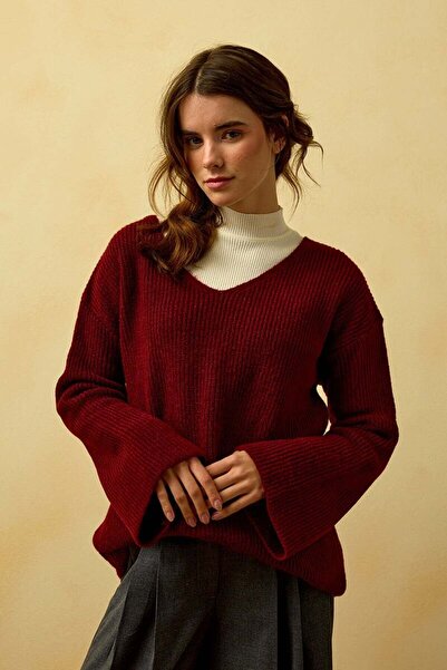 Ceylan Otantik Bordo V Yaka Triko Kazak