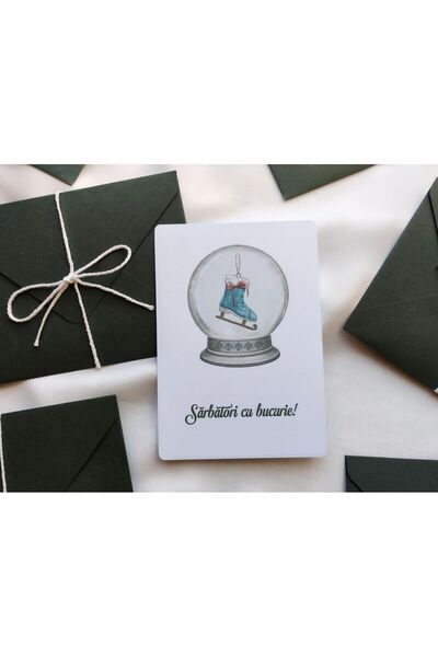 Unbranded/Generic Set of 6 Christmas Cards with Envelope and String – Happy Holidays Template