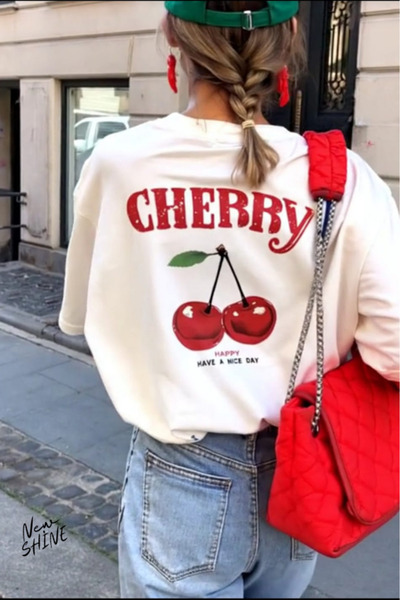 New Shine تي شيرت كبير الحجم بطبعة الكرز