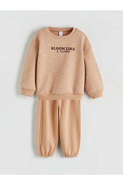 LC Waikiki Lcw Kids Crew Neck Girl Sweatshirt and Pants