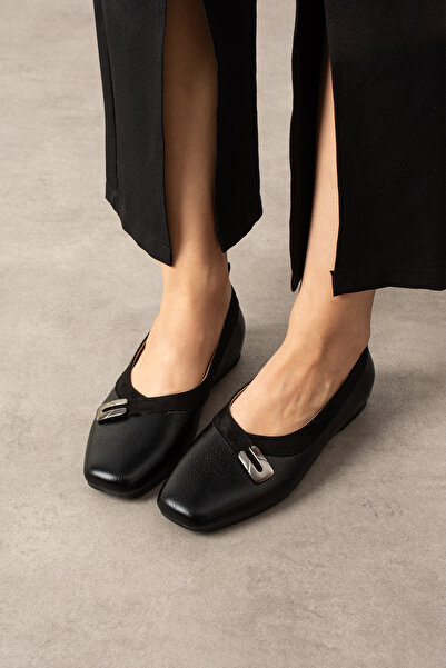 dabab shoes Alvi̇a Women's Black Suede Detailed Metal Buckle Square Toe Comfortable Ballet Flats